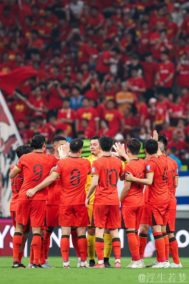 中国队积极备战淘汰赛 中国队积极备战淘汰赛